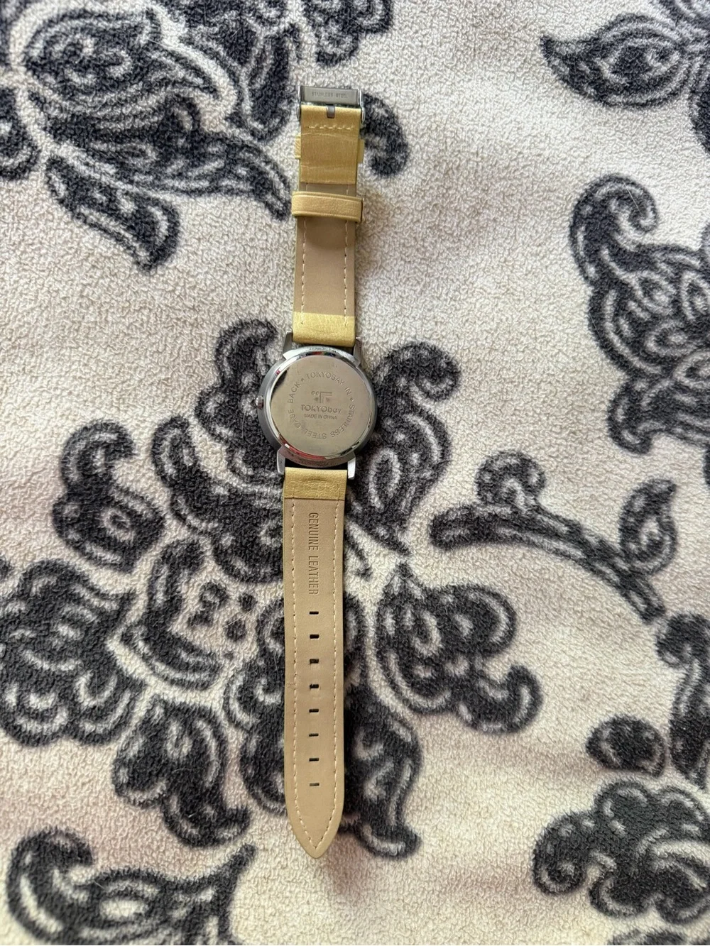 Yellow Leather Strap Wristwatch